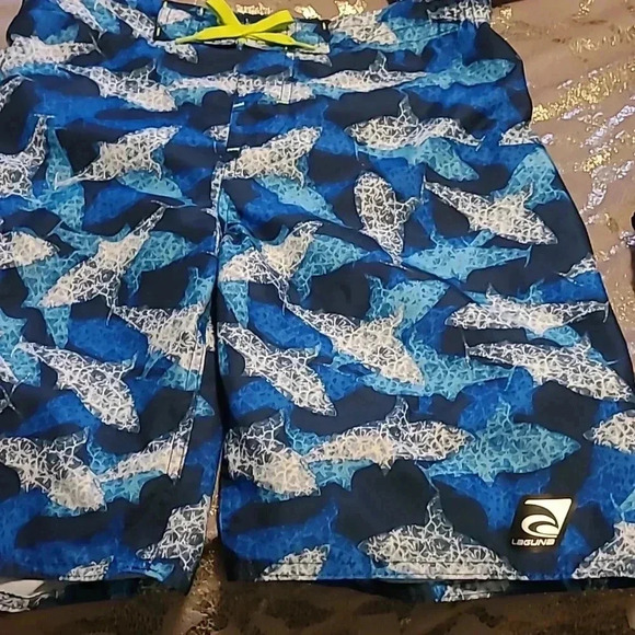 BOYS LAGUANA SWIM TRUNKS - Picture 3 of 4